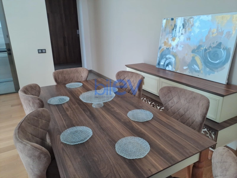 Aylıq Kirayə 2 otaqlı Yeni Tikili bina evi  90m², Bakı