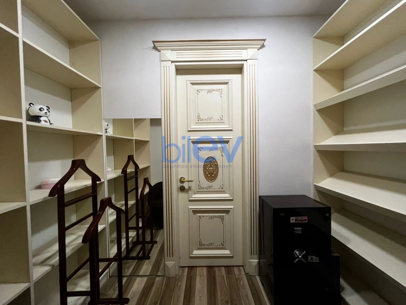 Aylıq Kirayə 4 otaqlı Yeni Tikili bina evi  236m², Bakı