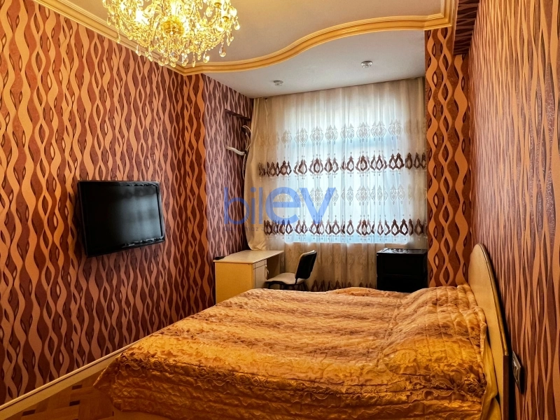 Aylıq Kirayə 4 otaqlı Yeni Tikili bina evi  236m², Bakı