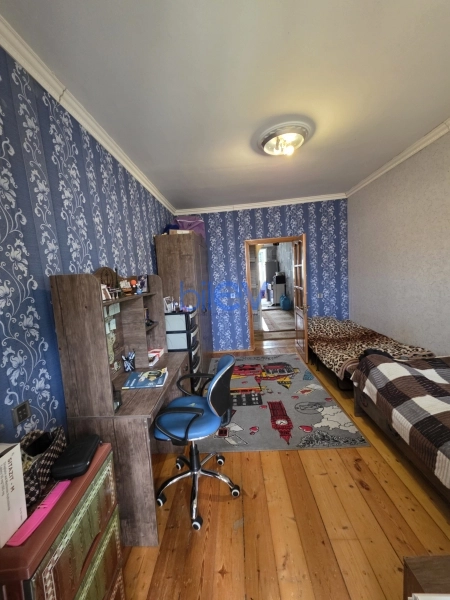 Satış 3 otaqlı Köhnə Tikili bina evi  100m², Bakı