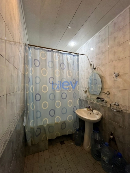 Satış 3 otaqlı Köhnə Tikili bina evi  90m², Bakı