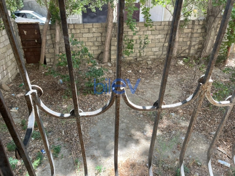 Satış 3 otaqlı Köhnə Tikili bina evi  90m², Bakı