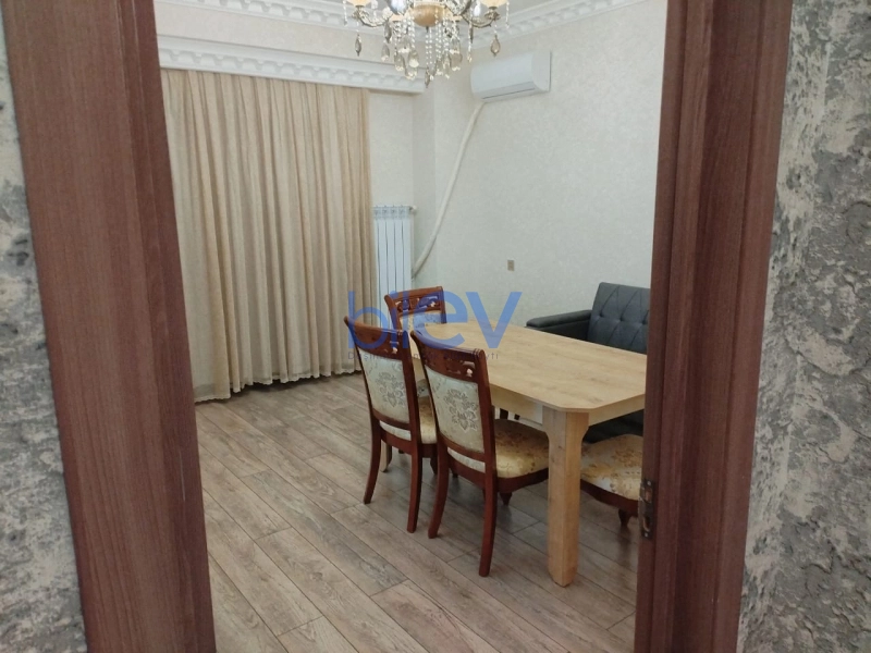 Aylıq Kirayə 2 otaqlı Yeni Tikili bina evi  60m², Bakı