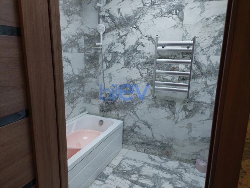 Aylıq Kirayə 2 otaqlı Yeni Tikili bina evi  60m², Bakı