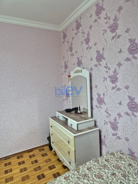Satış 3 otaqlı Köhnə Tikili bina evi  69m², Bakı