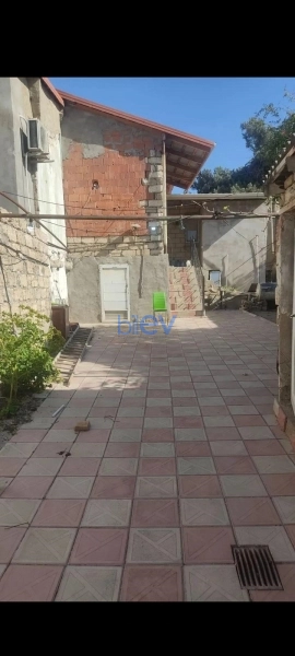 Satış 4 otaqlı Həyət evi  100m², Bakı