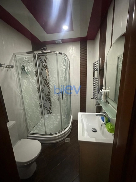 Satış 2 otaqlı Yeni Tikili bina evi  90m², Bakı