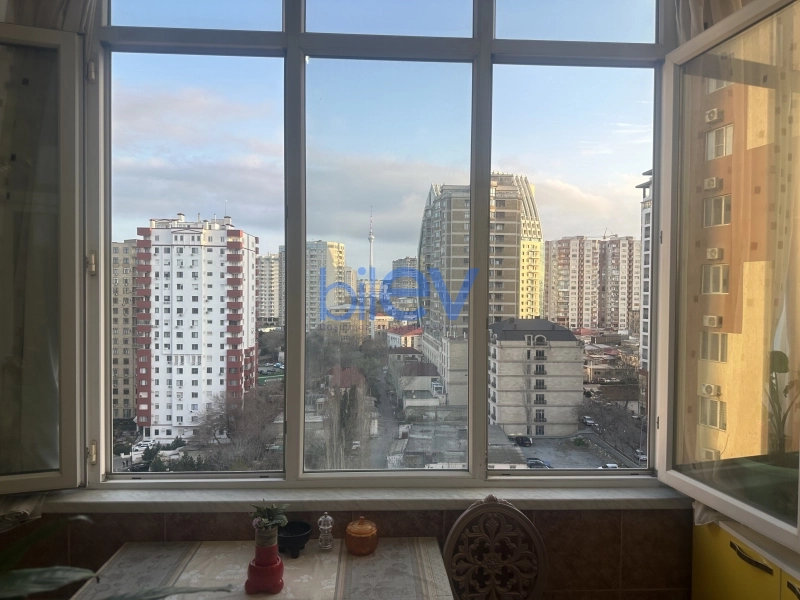 Satış 3 otaqlı Yeni Tikili bina evi  102m², Bakı