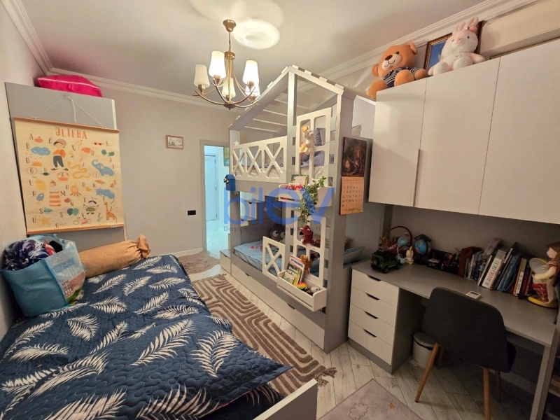 Satış 3 otaqlı Yeni Tikili bina evi  127m², Bakı