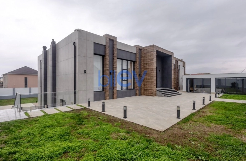 Satış 6 otaqlı Villa  460m², Bakı