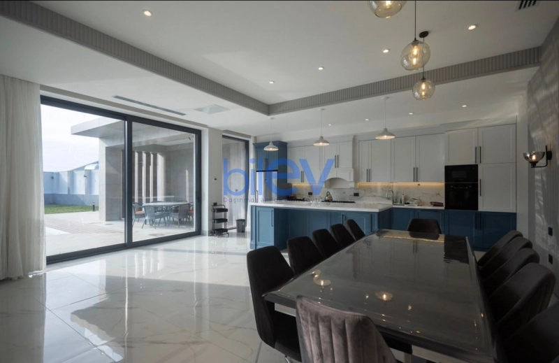 Satış 6 otaqlı Villa  460m², Bakı