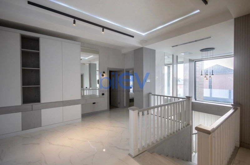 Satış 6 otaqlı Villa  460m², Bakı