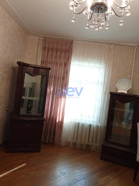 Aylıq Kirayə 5 otaqlı Yeni Tikili bina evi  125m², Bakı