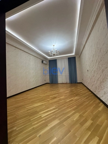 Satış 3 otaqlı Yeni Tikili bina evi  122m², Bakı