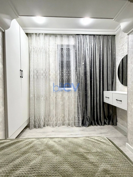 Aylıq Kirayə 2 otaqlı Köhnə Tikili bina evi  60m², Bakı