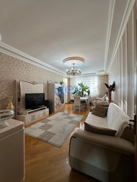 Satış 2 otaqlı Yeni Tikili bina evi  96m², Bakı