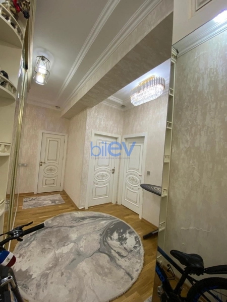 Satış 4 otaqlı Yeni Tikili bina evi  110m², Bakı