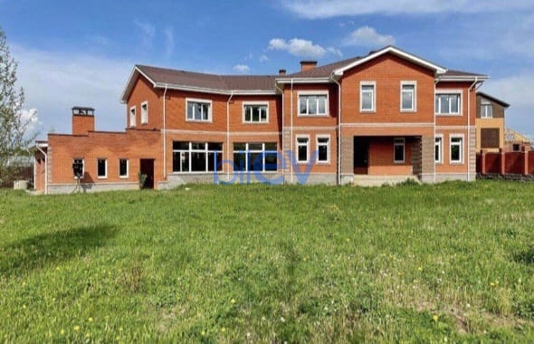 Satış 10 otaqlı Villa  900m², Bakı
