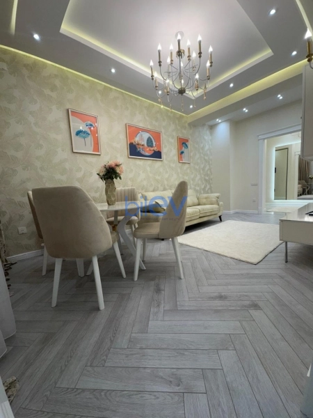 Satış 4 otaqlı Yeni Tikili bina evi  100m², Bakı