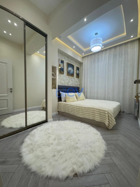 Satış 4 otaqlı Yeni Tikili bina evi  100m², Bakı
