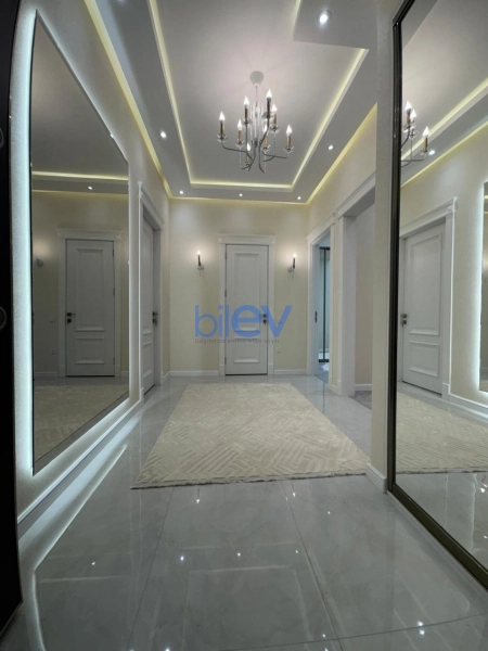 Satış 4 otaqlı Yeni Tikili bina evi  100m², Bakı