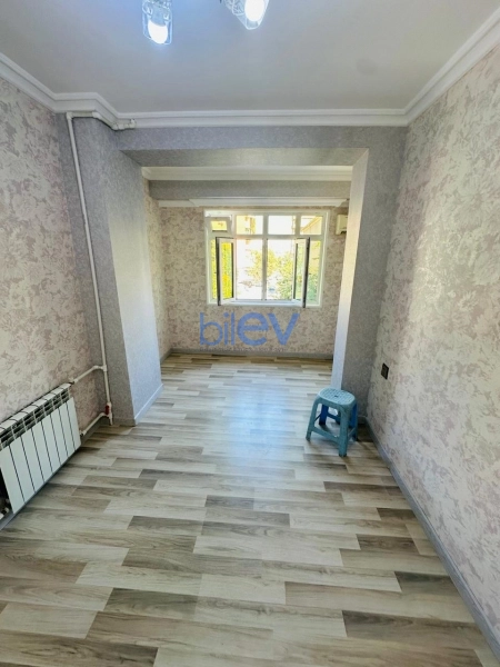 Satış 3 otaqlı Köhnə Tikili bina evi  45m², Bakı