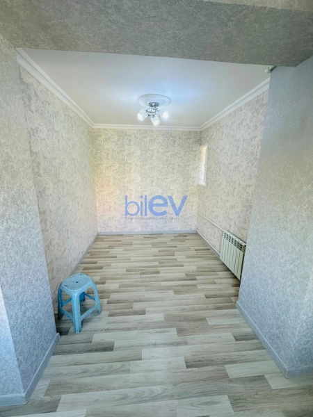 Satış 3 otaqlı Köhnə Tikili bina evi  45m², Bakı