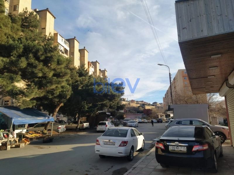 Satış 2 otaqlı Köhnə Tikili bina evi  60m², Bakı