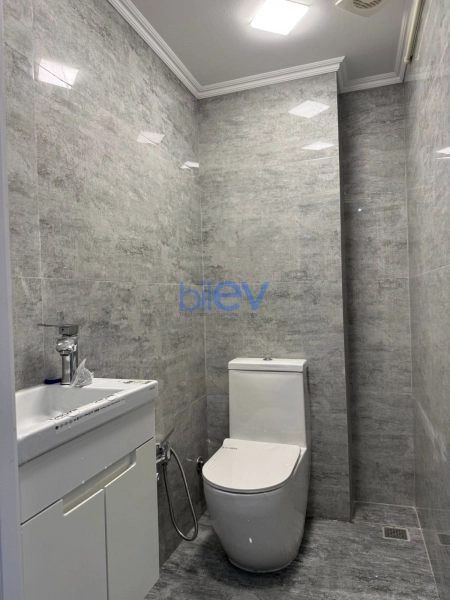 Satış 3 otaqlı Yeni Tikili bina evi  120m², Bakı