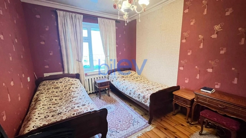 Satış 3 otaqlı Köhnə Tikili bina evi  65m², Bakı