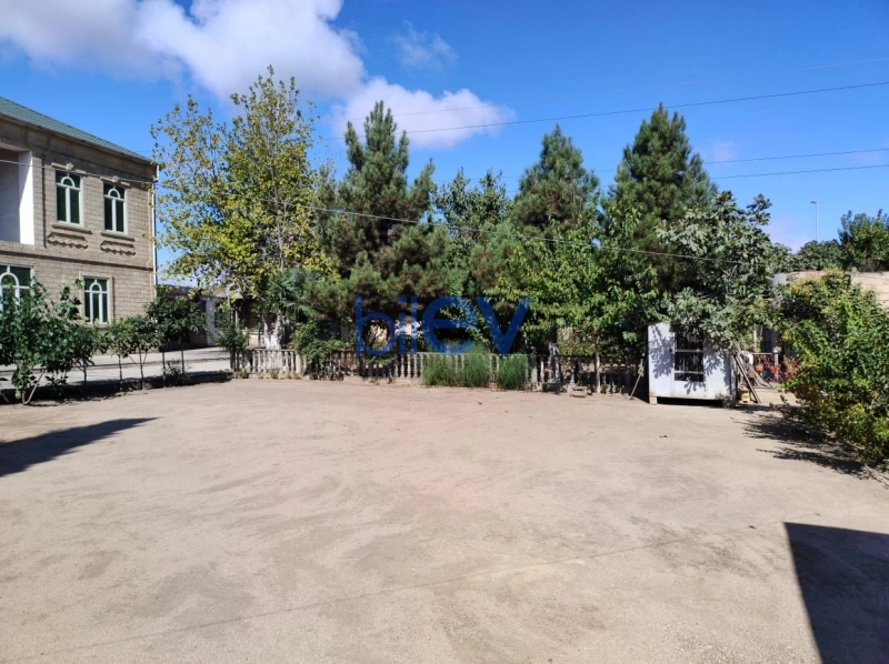 Satış 14 otaqlı Obyekt  840m², Bakı