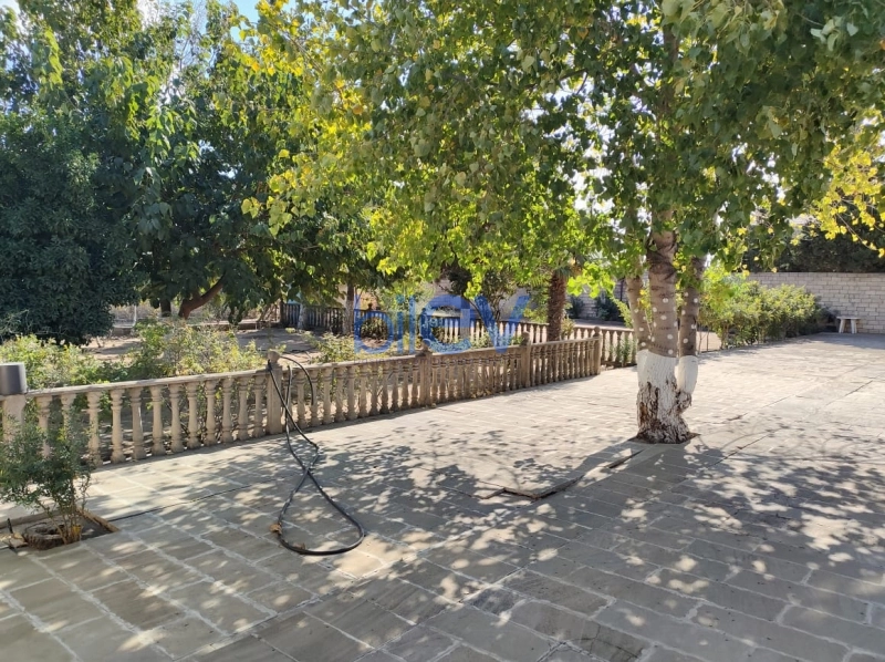 Satış 14 otaqlı Obyekt  840m², Bakı