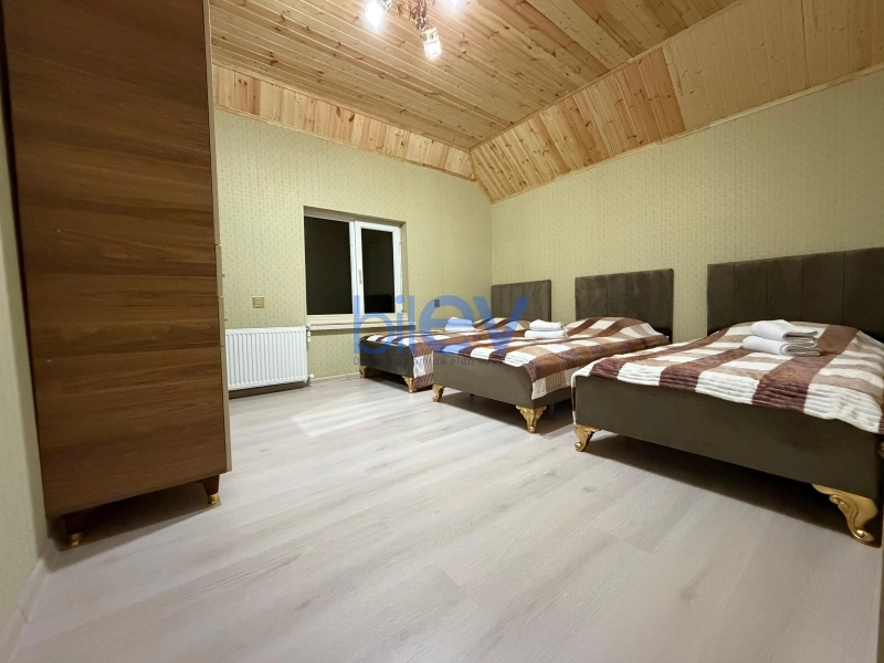 Günlük Kirayə 5 otaqlı Villa  300m², Qəbələ