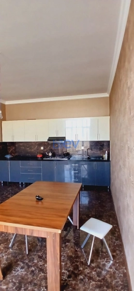 Satış 5 otaqlı Bağ evi  220m², Bakı