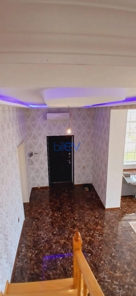 Satış 5 otaqlı Bağ evi  220m², Bakı
