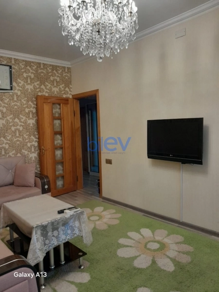 Aylıq Kirayə 2 otaqlı Köhnə Tikili bina evi  55m², Bakı