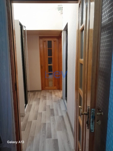 Aylıq Kirayə 2 otaqlı Köhnə Tikili bina evi  55m², Bakı
