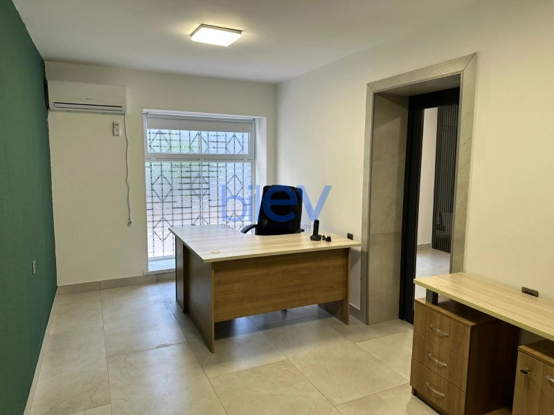 Aylıq Kirayə 4 otaqlı Ofis  105m², Bakı