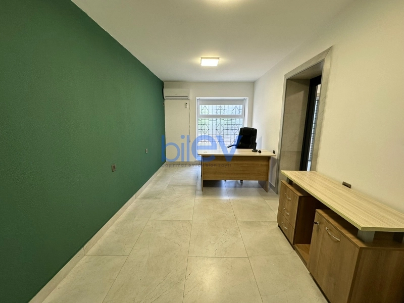 Aylıq Kirayə 4 otaqlı Ofis  105m², Bakı