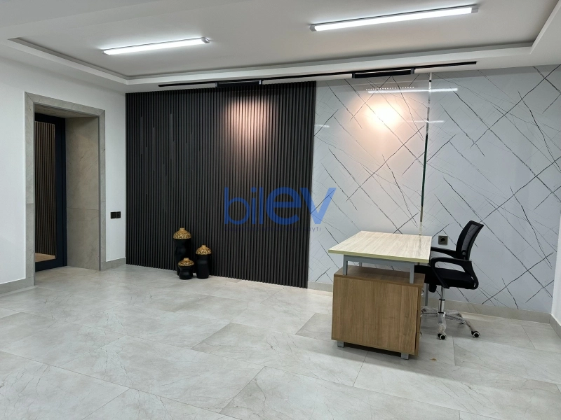 Aylıq Kirayə 4 otaqlı Ofis  105m², Bakı