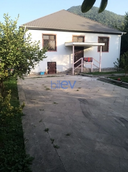 Günlük Kirayə 3 otaqlı Həyət evi  80m², Qəbələ