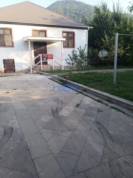 Günlük Kirayə 3 otaqlı Həyət evi  80m², Qəbələ