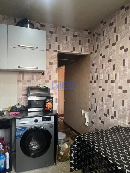 Satış 2 otaqlı Köhnə Tikili bina evi  80m², Bakı