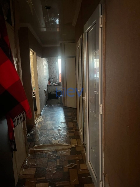 Satış 2 otaqlı Köhnə Tikili bina evi  80m², Bakı