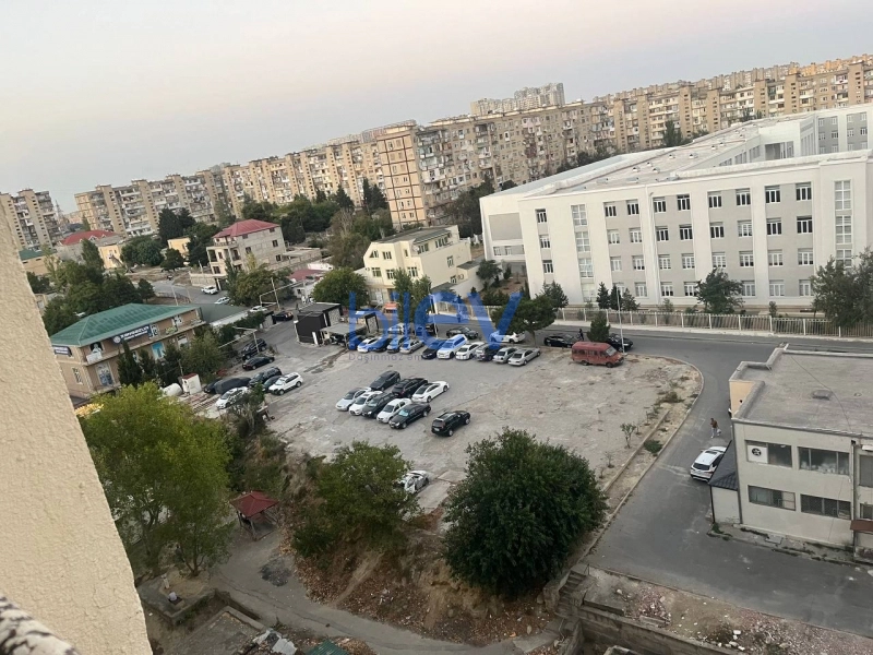 Satış 2 otaqlı Köhnə Tikili bina evi  80m², Bakı