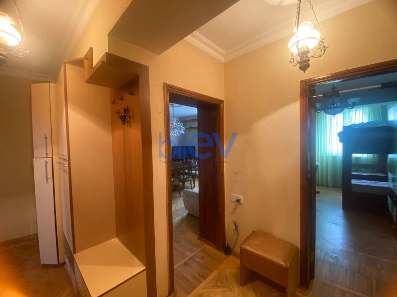 Satış 4 otaqlı Köhnə Tikili bina evi  110m², Bakı