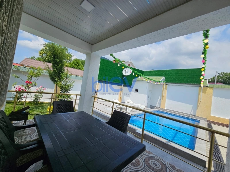 Günlük Kirayə 3 otaqlı Həyət evi  90m², Qəbələ