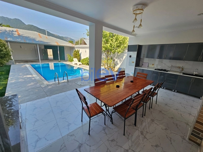 Günlük Kirayə 3 otaqlı Həyət evi  90m², Qəbələ