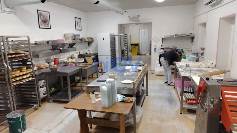 Satış 8 otaqlı Yeni Tikili bina evi  198m², Bakı