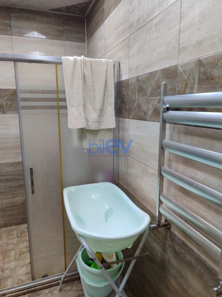 Satış 4 otaqlı Yeni Tikili bina evi  147m², Bakı